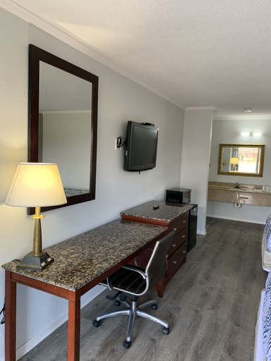 Others 5, Motel 6 Newport News, VA - Fort Eustis, Newport News