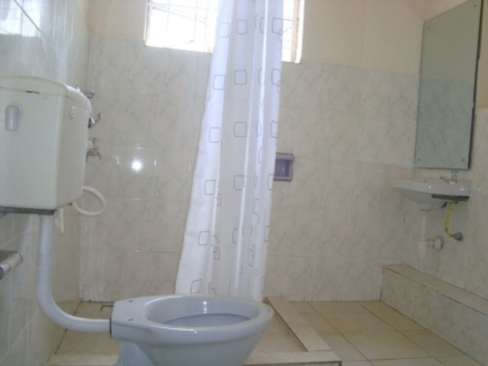 Bathroom, Angaza Guest House, Kibra