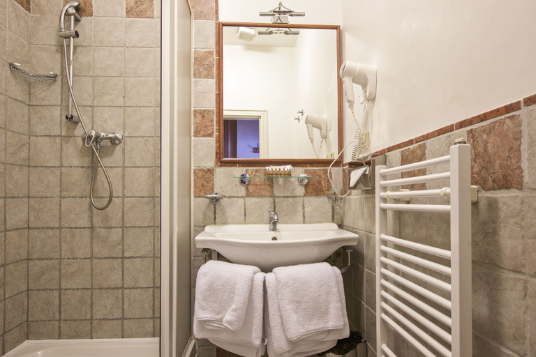 Bathroom 4, Hotel Tivoli Prague, Praha 1