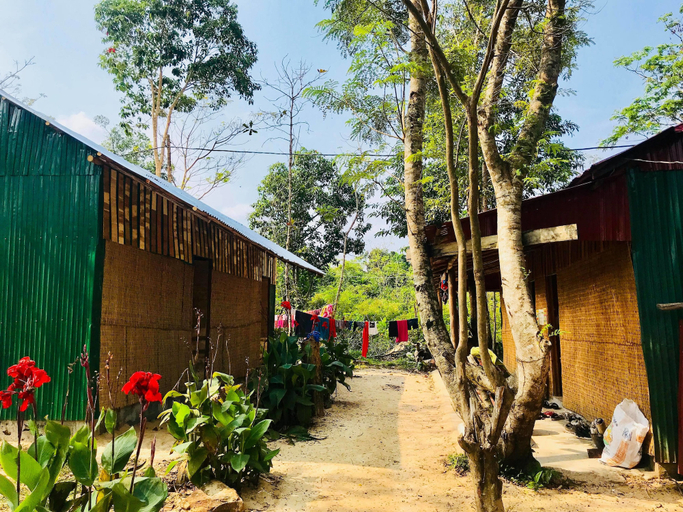 Exterior & Views 2, Yellow Moon M23 Hostel, Sihanoukville