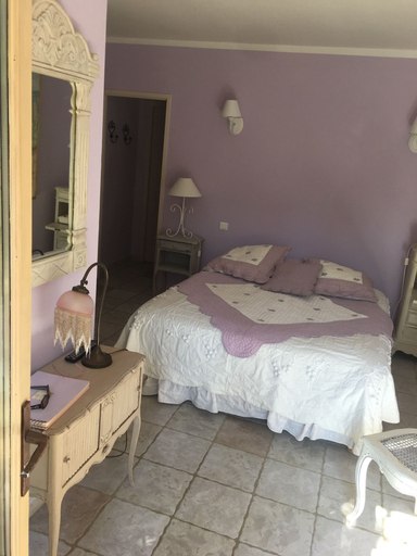 Bedroom 2, Mas de Foncaudette, Vaucluse
