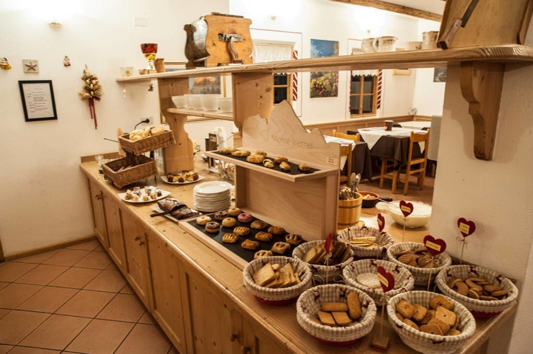 Food & Drinks 4, Garni Col da la Vila, Trento