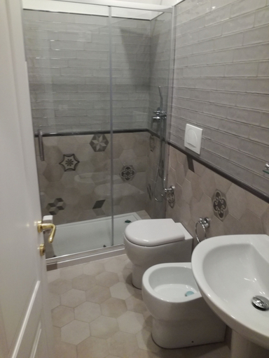 Bathroom 5, BedinBolognaCentro, Bologna