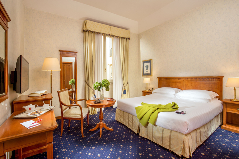 Bedroom 2, UNA Hotels Empire Roma, Roma