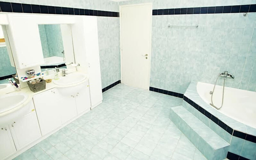 Bathroom, Villa Moby Dick Preveza, Epirus