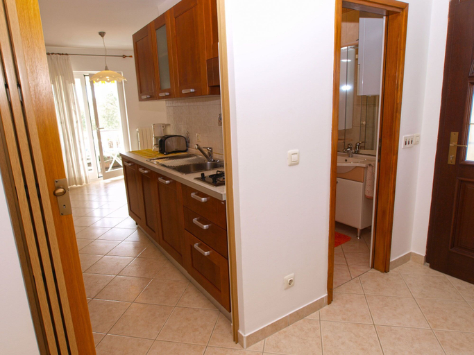 Others 4, Apartment 1005, Fažana