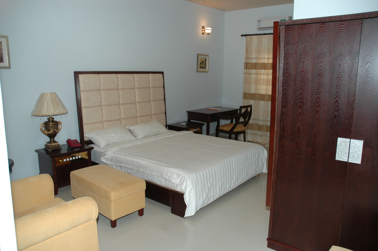 Bedroom 3, Spintex Inn, Tema