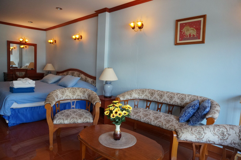 Bedroom 2, Dee-Lek Guesthouse and Restaurant, Cha-Am
