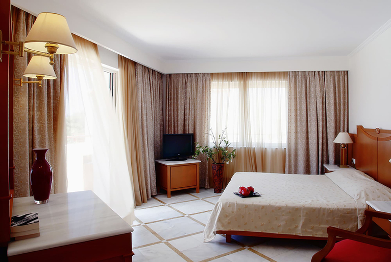 Bedroom 3, Pilot Beach Resort, Crete