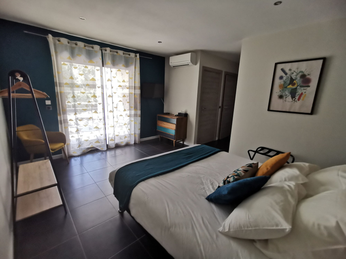 Bedroom 4, Villa Saona, Var