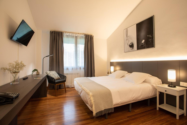 Bedroom 3, Soraluze Hotela, Guipúzcoa