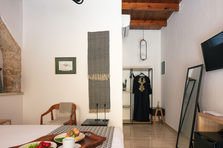 Bedroom 4, Gateway Suites, Crete