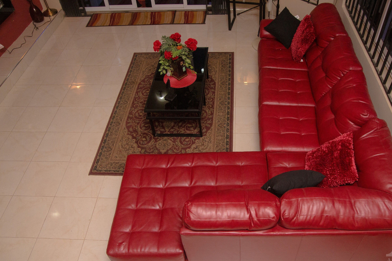 Others 5, Appiah's Royal Suites, Tema