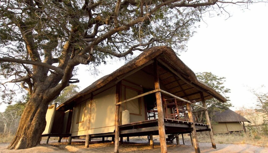 Exterior & Views, Khulu Lodge, Hwange