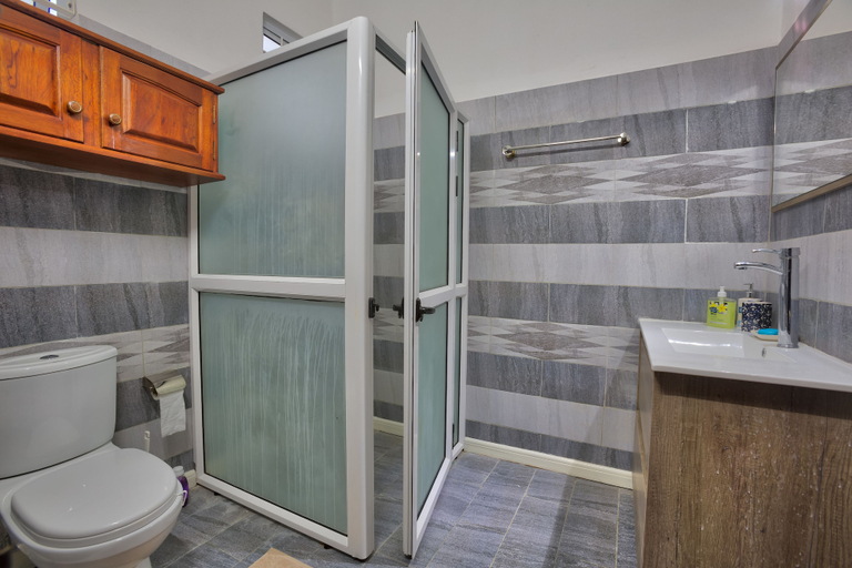 Bathroom, Hibiscus Villa