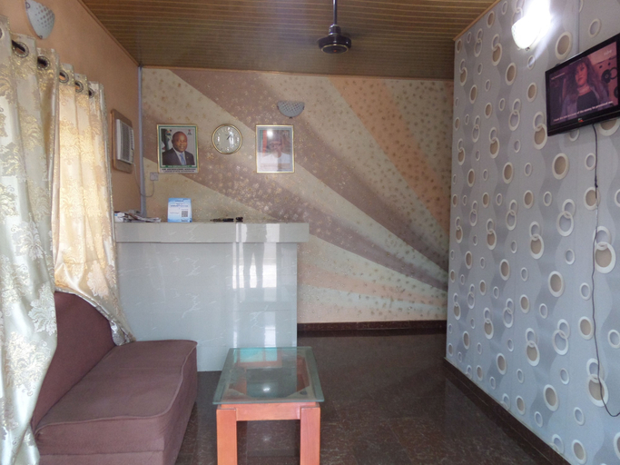 Others 4, Tajmahal Hotels Annex, Oshodi/Isolo