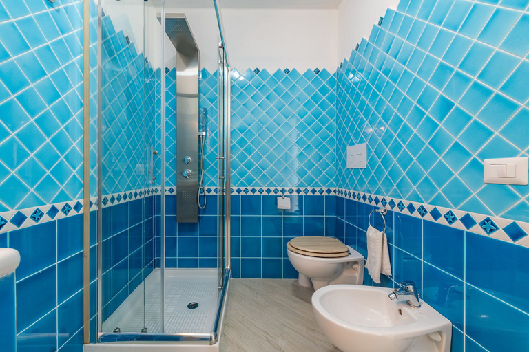 Bathroom 3, AffittaSardegna - Casa Marina, Olbia-Tempio