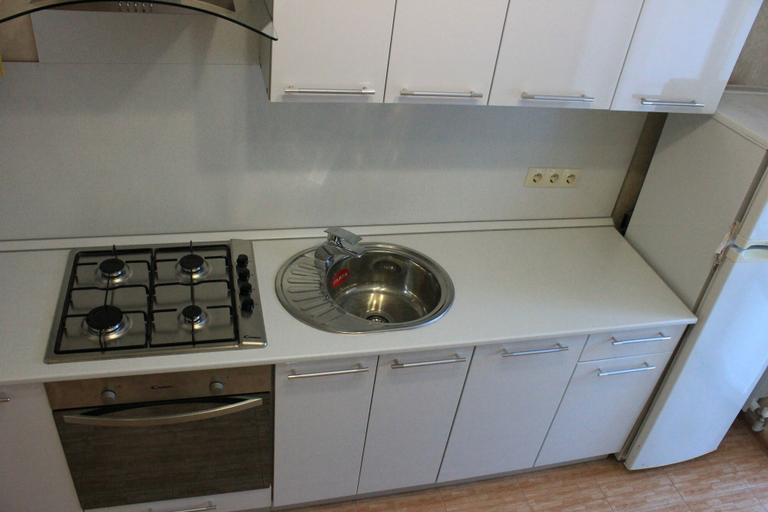 Others 5, Apartment on Tulpanov St. 1-3, Sochi gorsovet