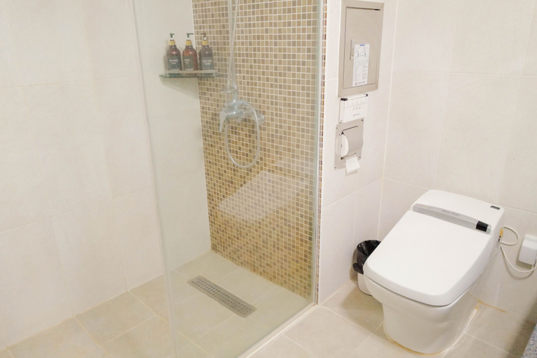 Bathroom 4, Sancheong Korean Medicine Family Hotel, Hamyang
