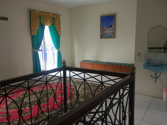 Bedroom 2, Villa Abdi Cipanas with Swimming Pool, Cianjur