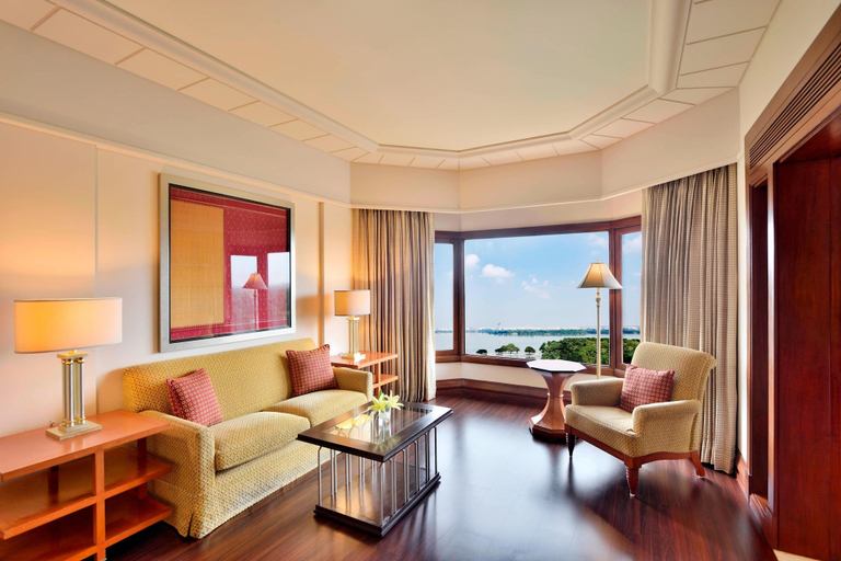 Bedroom 3, Hyderabad Marriott Hotel & Convention Centre, Hyderabad