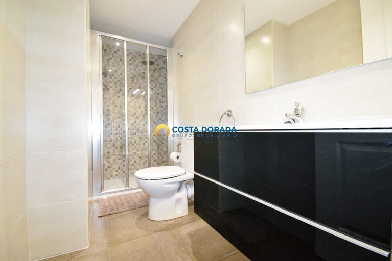 Bathroom 4, Apartamento Pineda II Exclusive, Tarragona
