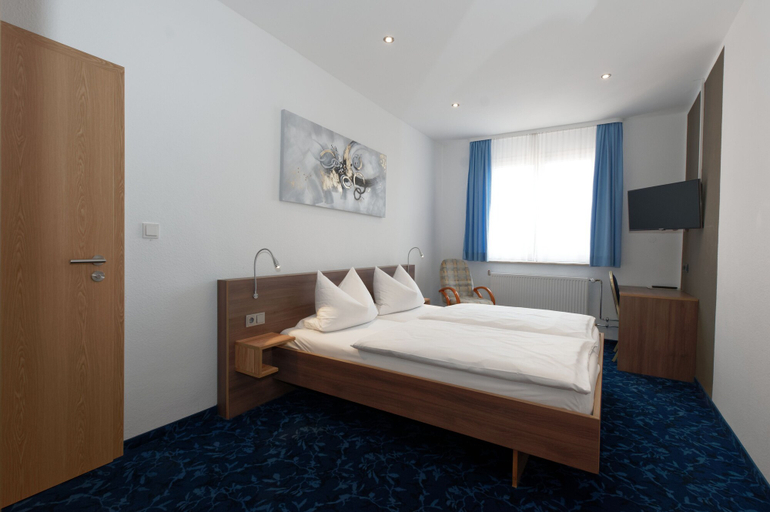 Bedroom 4, PrivatHotel Probst, Nürnberg