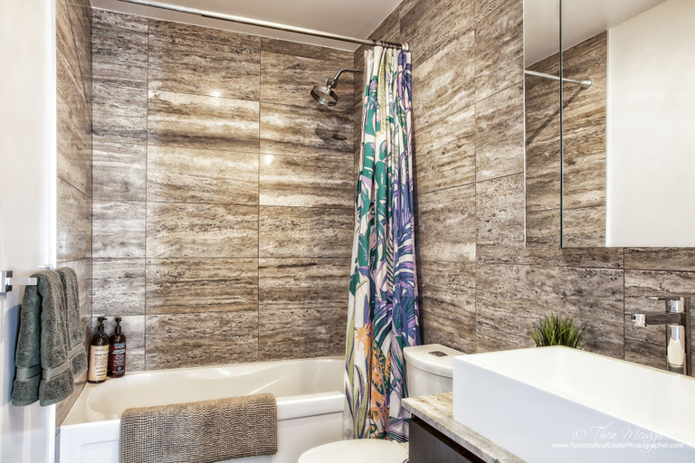 Bathroom 3, New Modern - DT King W Spacious 3BR, Toronto