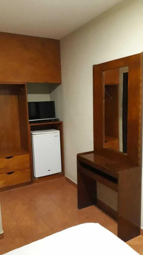 Bedroom 2, Hostal Residencial Leones de Castilla, Asunción