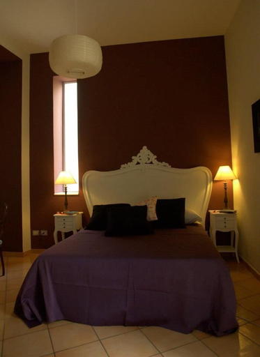 Bedroom 3, B&B Verdi, Salerno