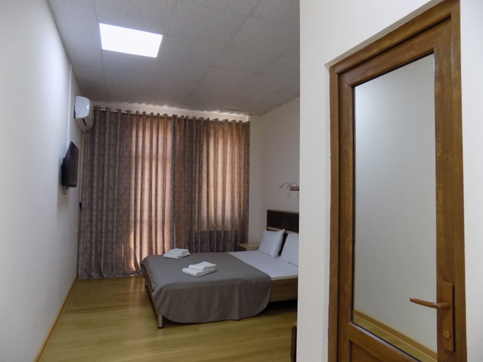 Bedroom 3, Hotel Mars, Zugdidi