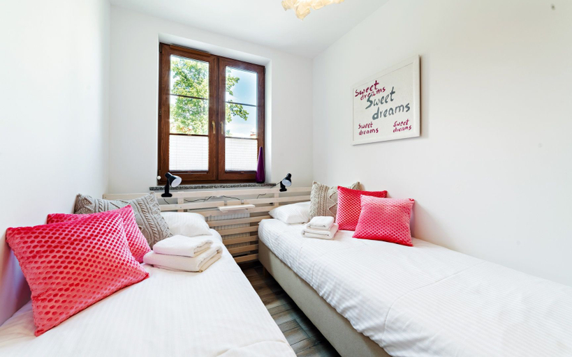 Bedroom 2, EverySky Nadrzeczna3, Jelenia Góra
