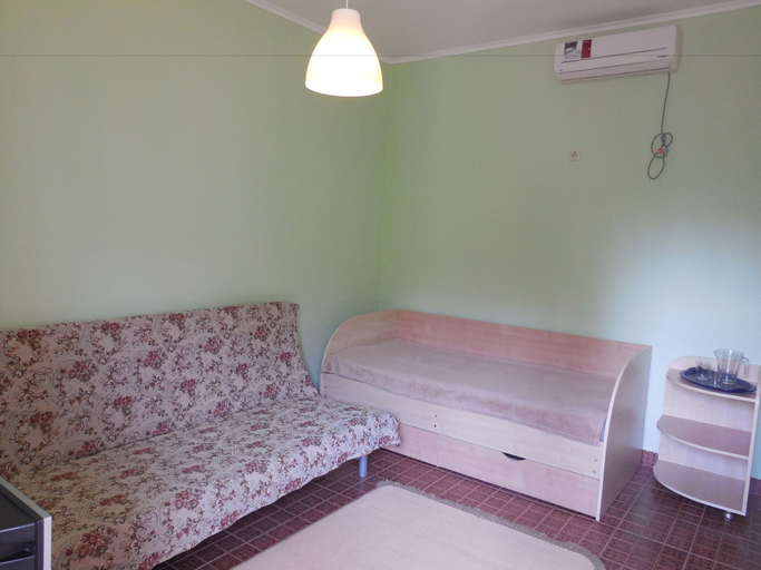 Bedroom 3, Guest House Rita, Sochi gorsovet