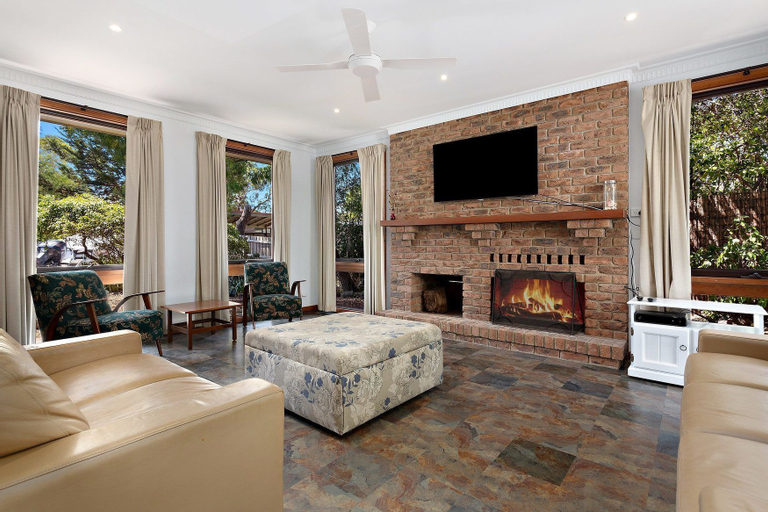 1 Gordon - Kenros Beach House, Bass Coast  - Phillip Is.