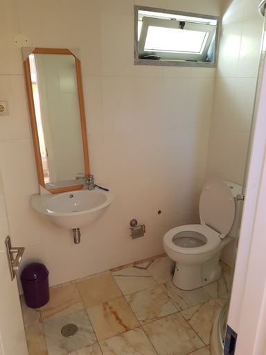 Bathroom 3, APARTHOTEL SOL & MAR, Praia