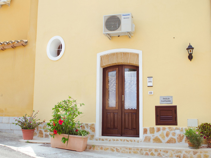 Exterior & Views 2, La Casa di Pietra tra Trapani e Palermo, Trapani