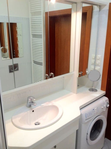 Bathroom 3, Romantic Condo near Charles Bridge, Praha 1