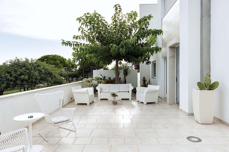 Terrace/patio 3, Contemplamare 2, Ragusa