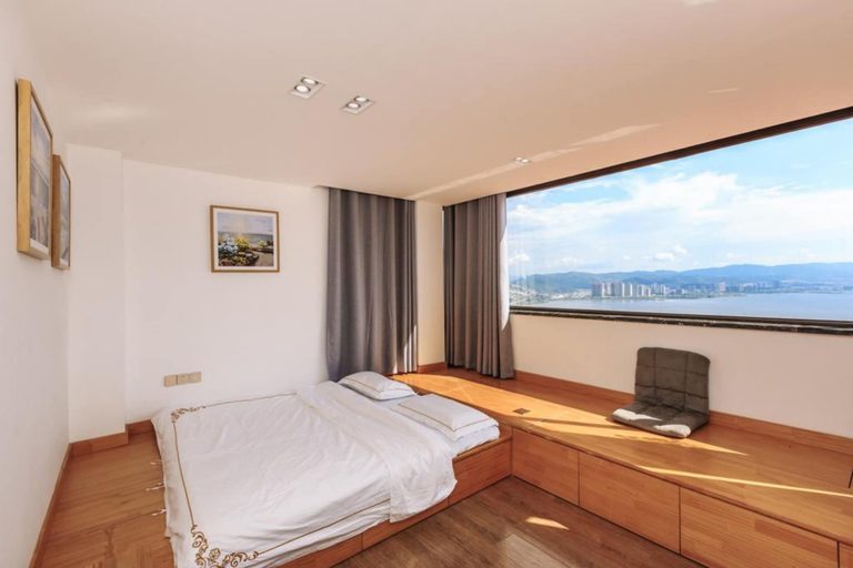 Bedroom 4, Dali SiWu Seaview Villa, Dali Bai