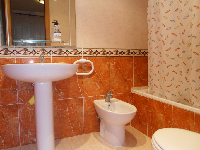 Bathroom 4, Apartamentos Marina D'Or 3000, Castellón