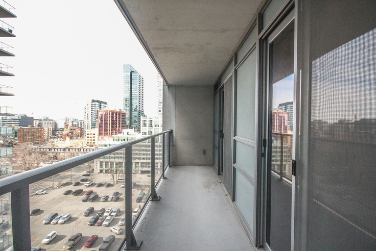 Others 5, Sarkar Suites - Blue Jays Way, Toronto
