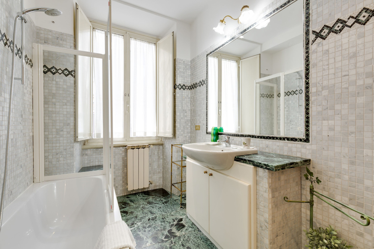 Bathroom 3, Rome as you feel - Panisperna Apartment, Roma