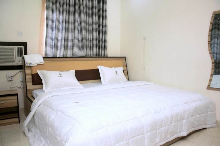 Bedroom 2, Mayoral Hotel & Suite, Alimosho