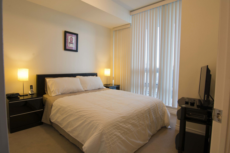Bedroom 2, Maplewood Furnished Suites, Peel