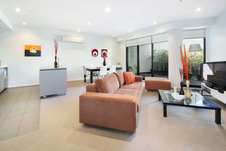 Others 3, Spacious Bayside Lifestyle, Melbourne