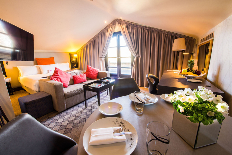 Bedroom 3, Doubletree by Hilton London Kensington, London
