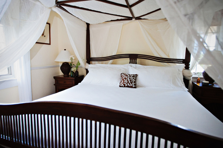 Bedroom 4, Point Grace
