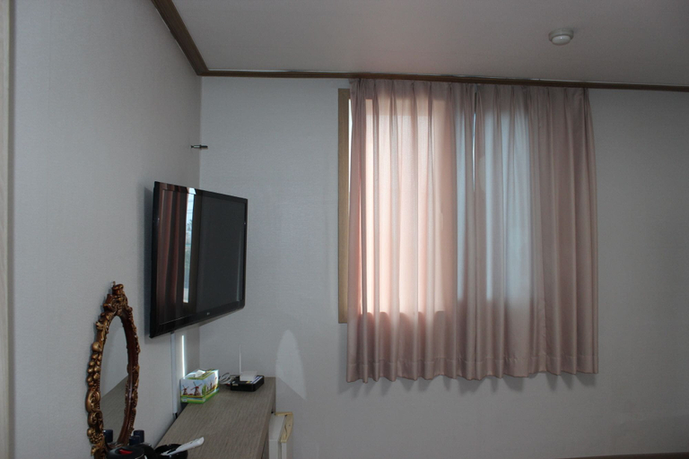 Others 5, Gipoong Hotel, Seogwipo