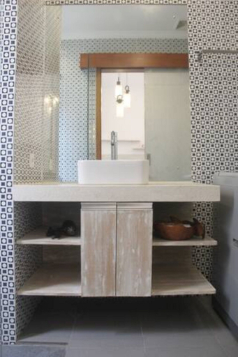 Bathroom 5, Green Studio Apartment Seminyak, Badung
