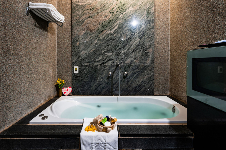 Bathroom 5, LiTi Motel, Taichung